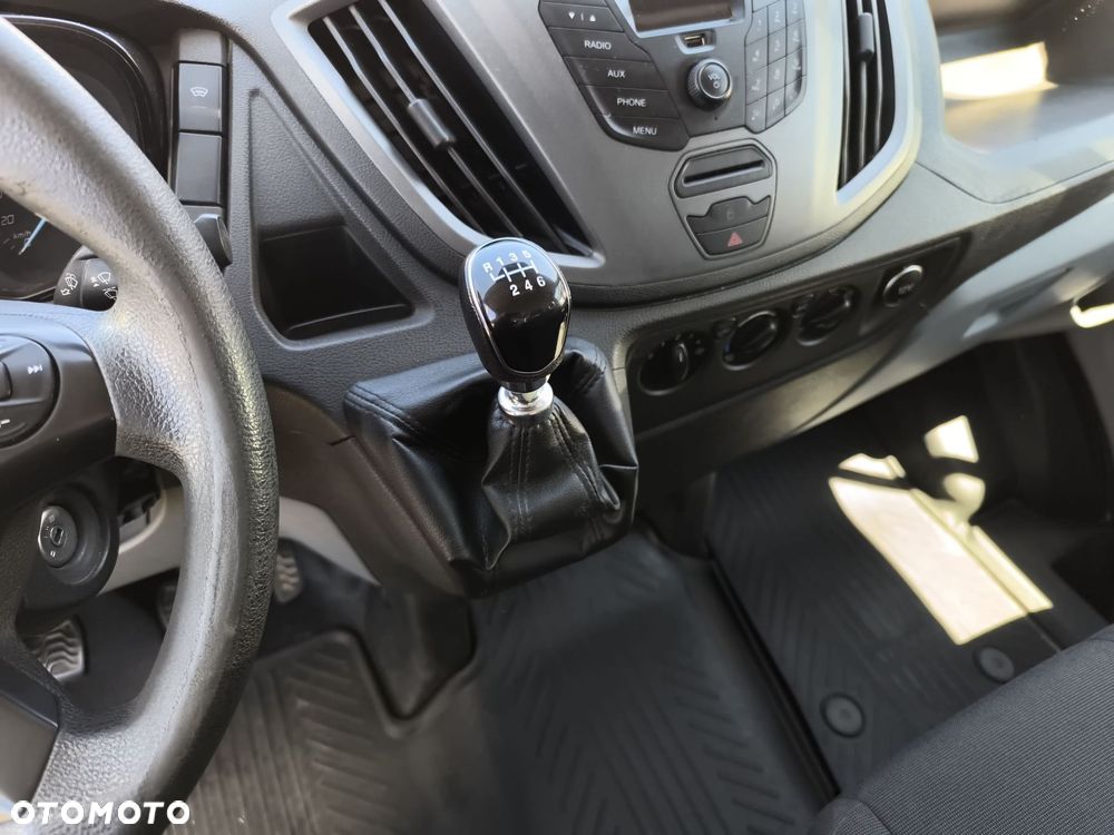 Ford transit - 15