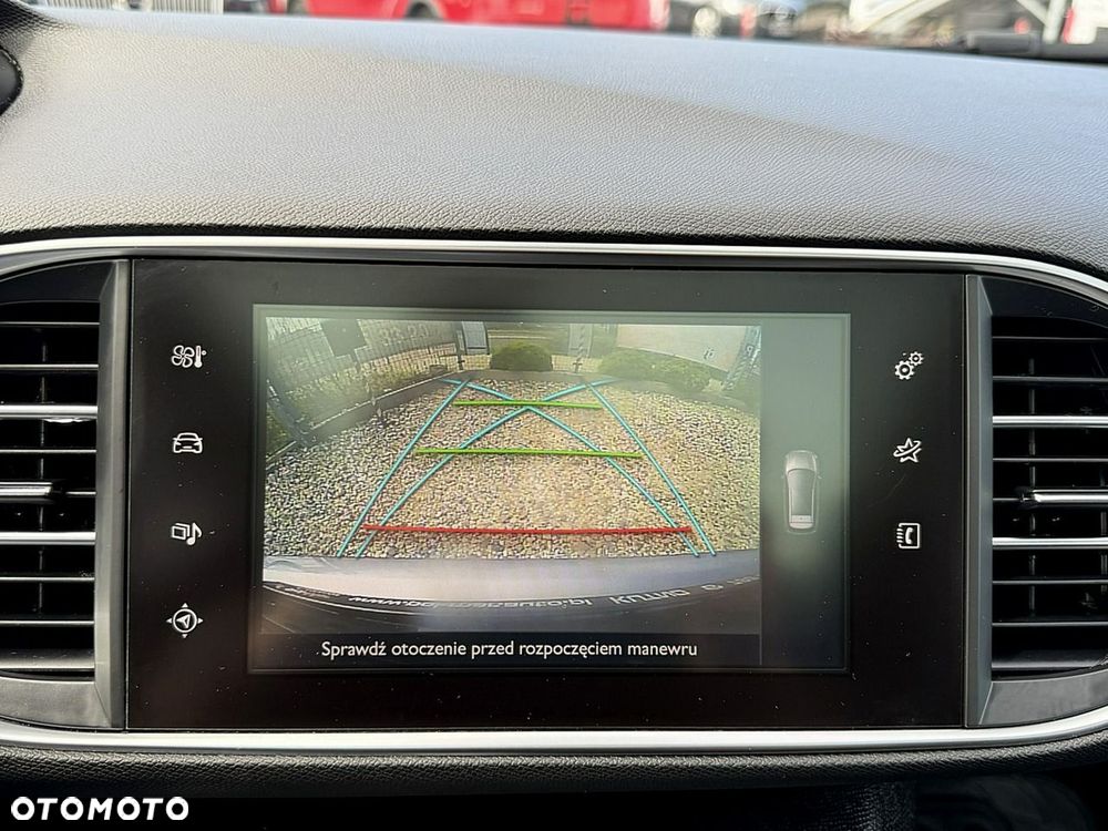 Peugeot 308 - 21