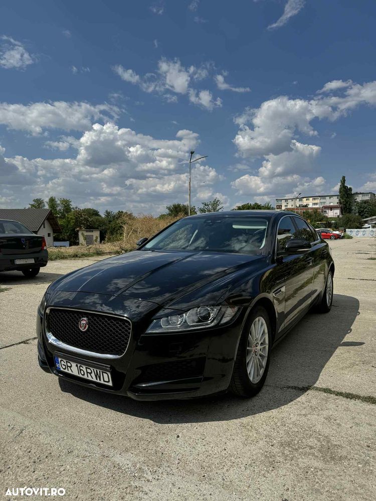 Jaguar XF 20d AWD R-Sport - 1
