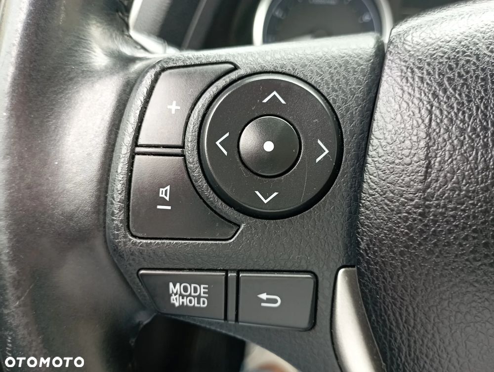 Toyota Auris 1.6 Dynamic - 18