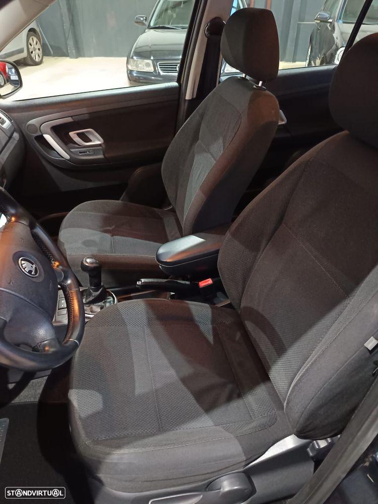 Skoda Fabia Break 1.4 TDi Elegance - 27