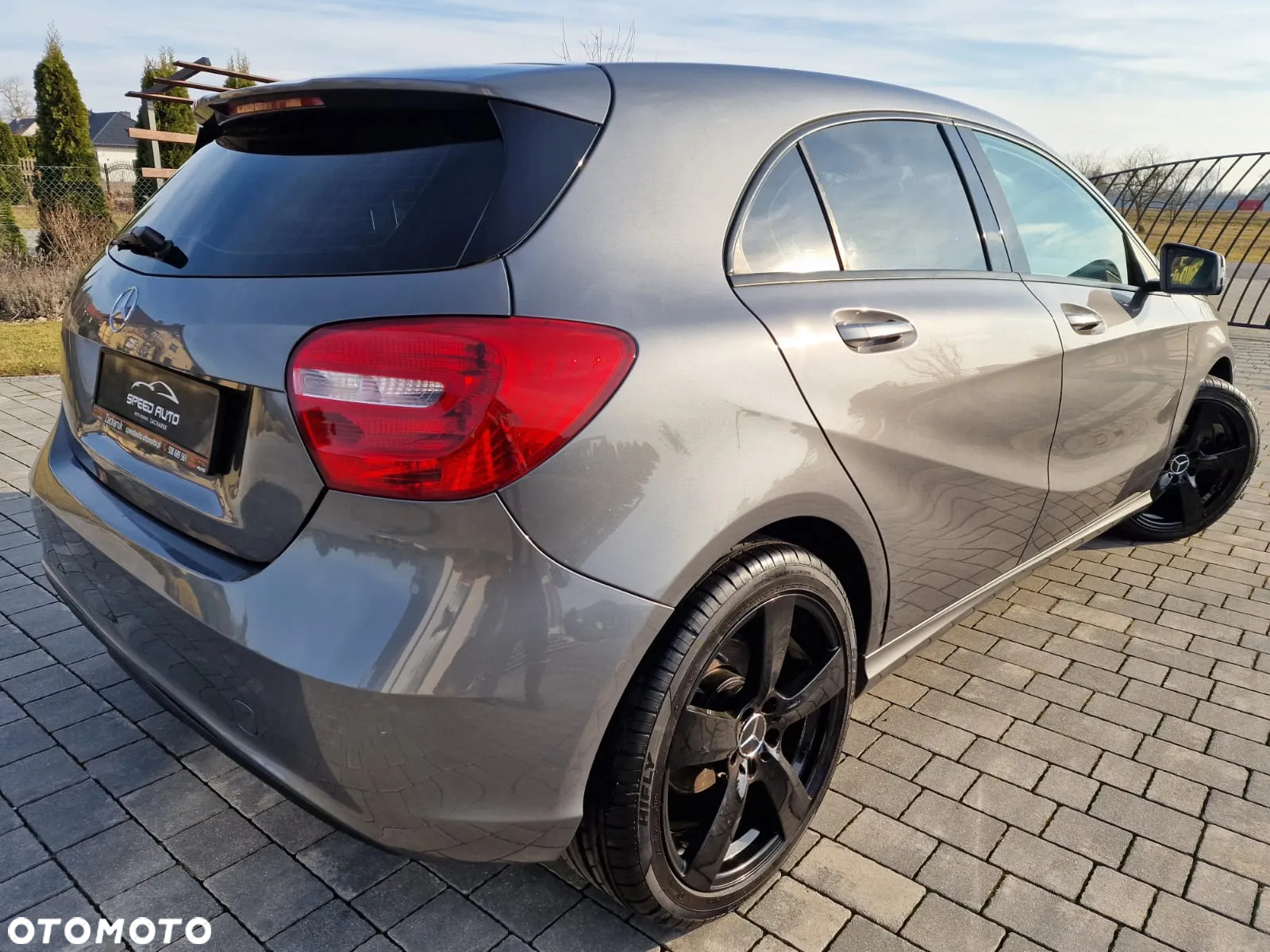 Mercedes-Benz Klasa A 180 CDI AMG Line - 21