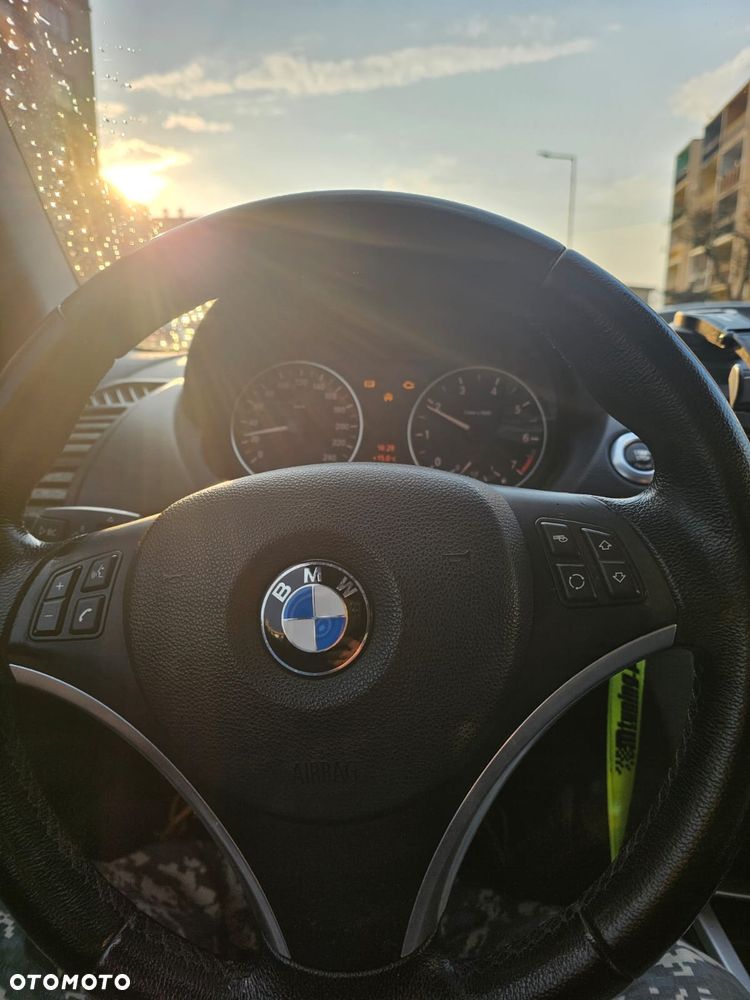 BMW Seria 1 116i - 13