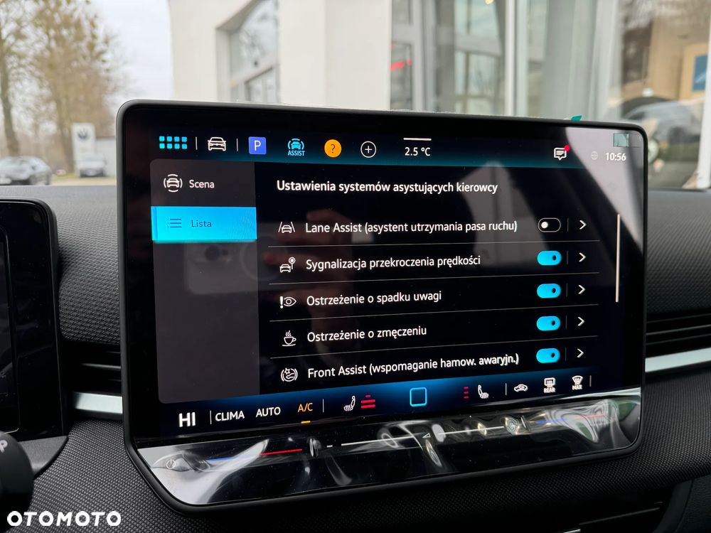 Volkswagen T-Roc - 23