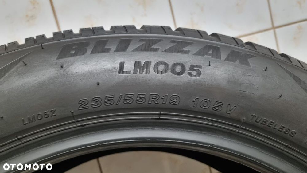 2 opony zimowe 235/55 R19 105V Bridgestone Blizzak LM005 - 7