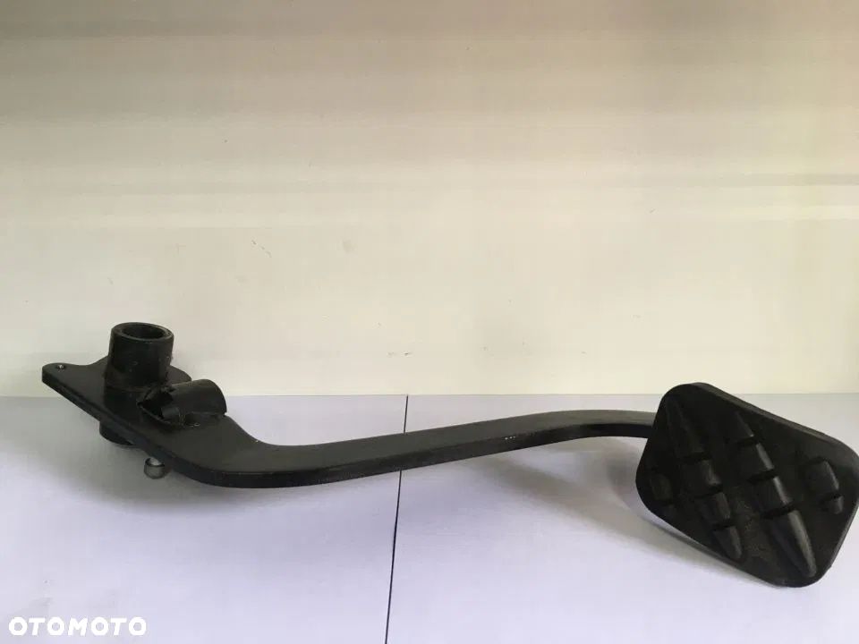 PEDAŁ HAMULCA PRemium midlum dci - 1