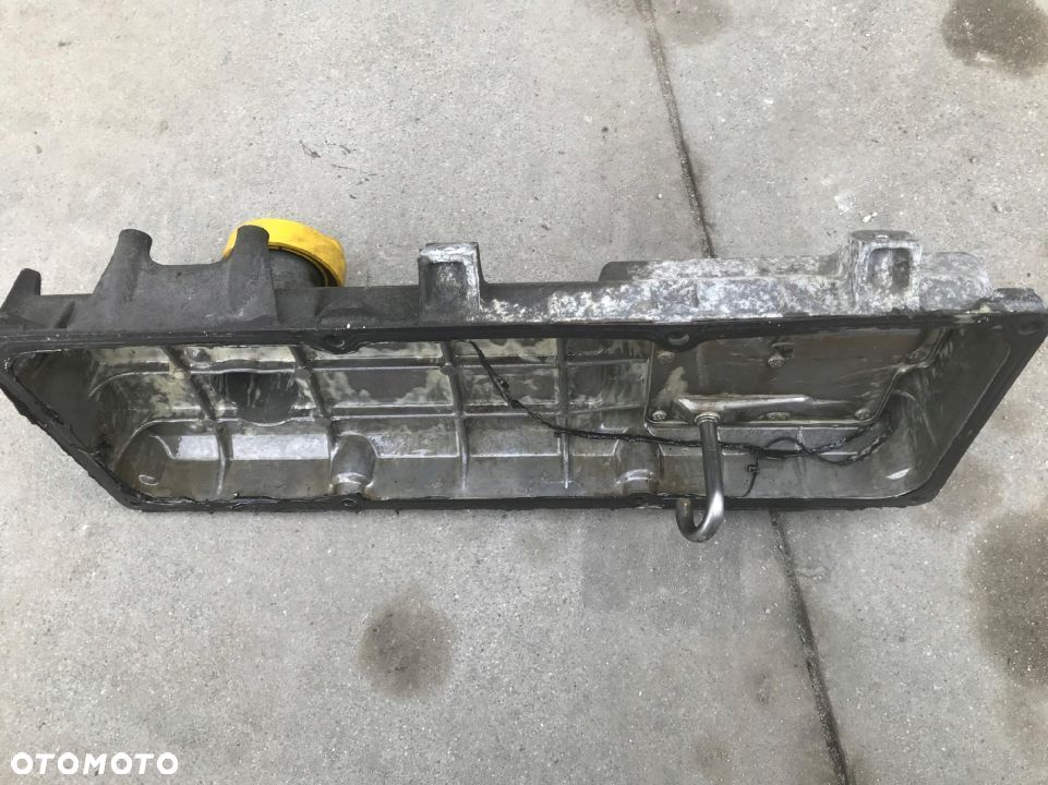 Pokrywa zaworów Renault THALIA CLIO II KANGOO 1.4b dekiel głowicy - 5