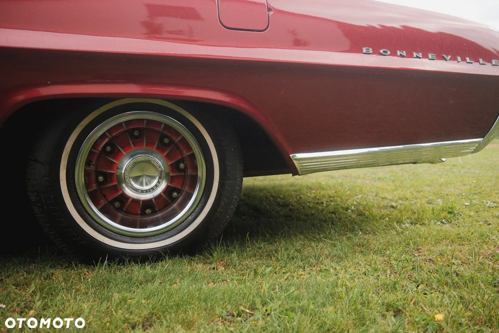 Pontiac Bonneville - 7