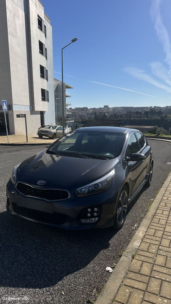Kia Ceed 1.6 CRDi GT Line - 13