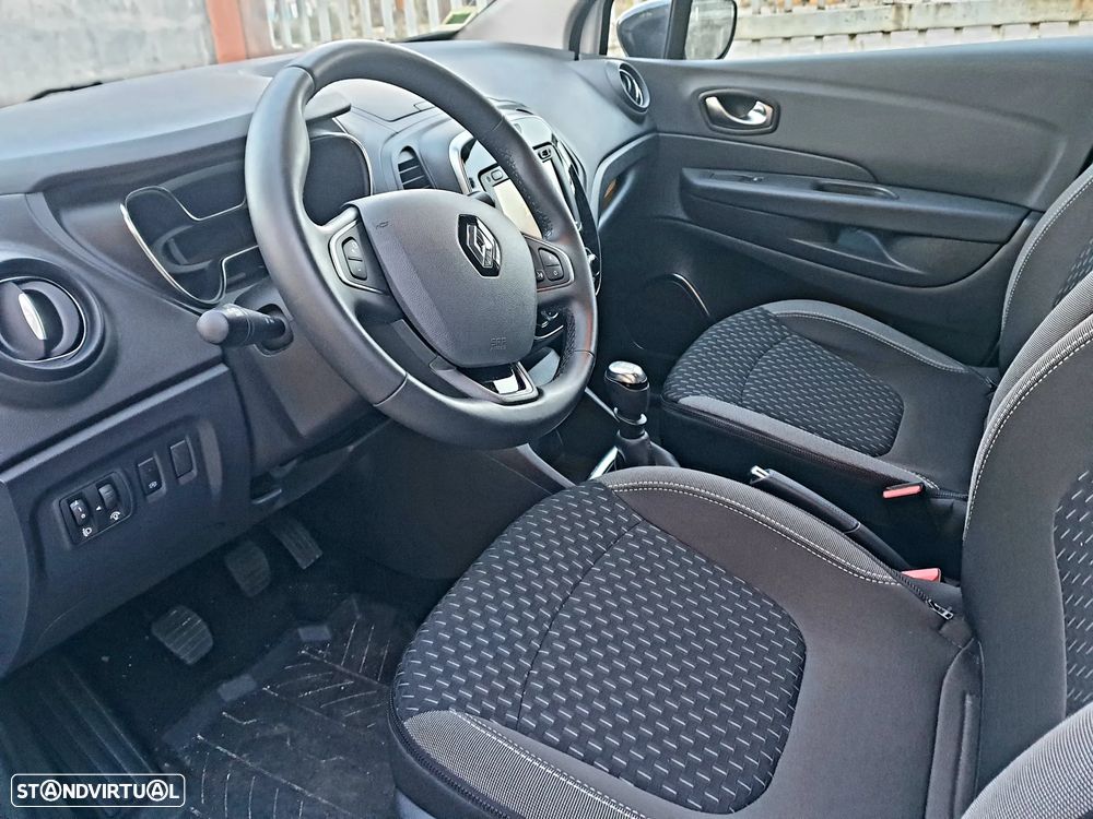 Renault Captur 1.5 dCi Exclusive XMOD - 7