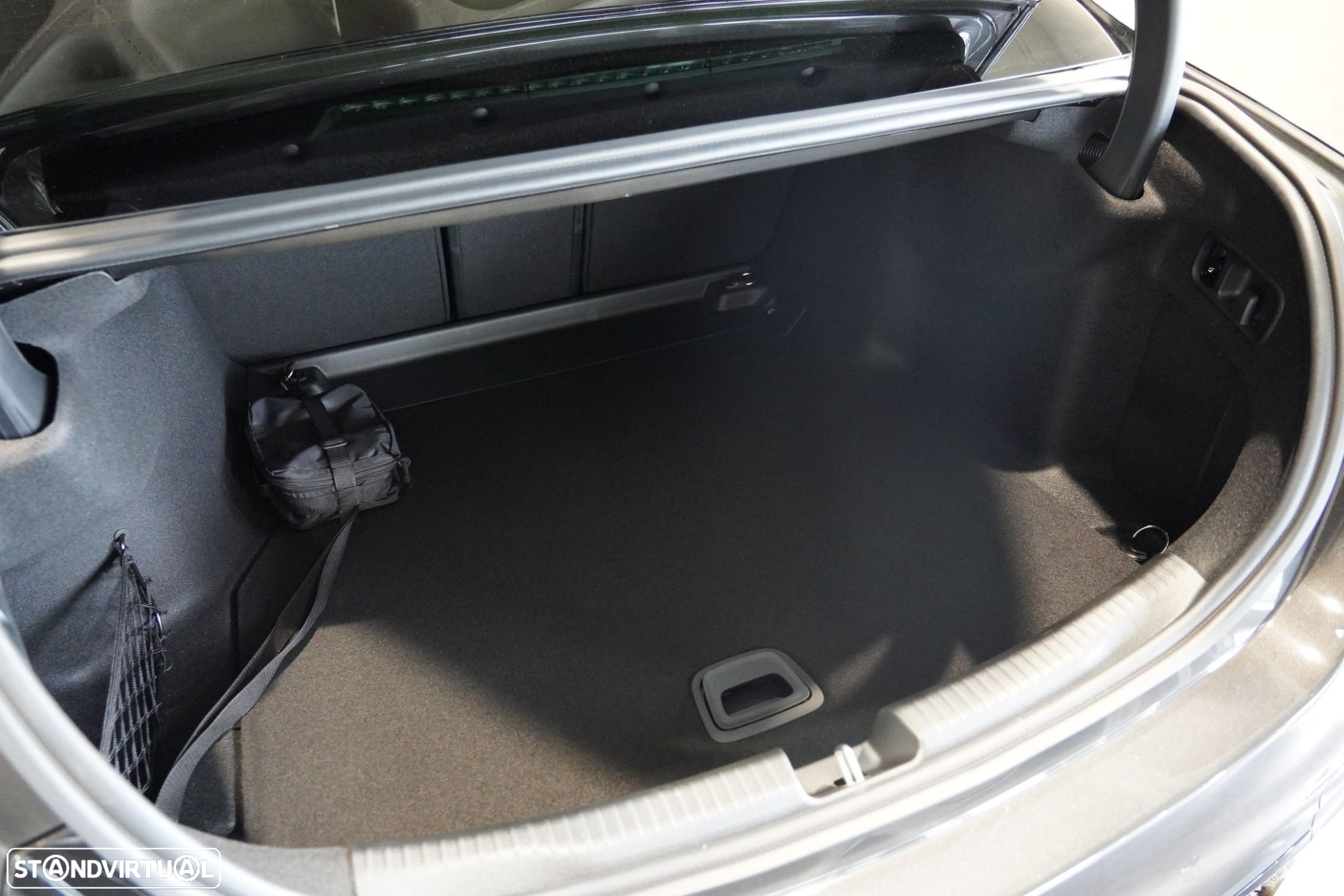 Mercedes-Benz C 300 d AMG Line - 39