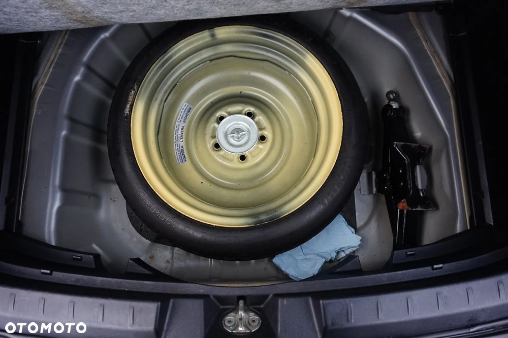 Mitsubishi Lancer - 40