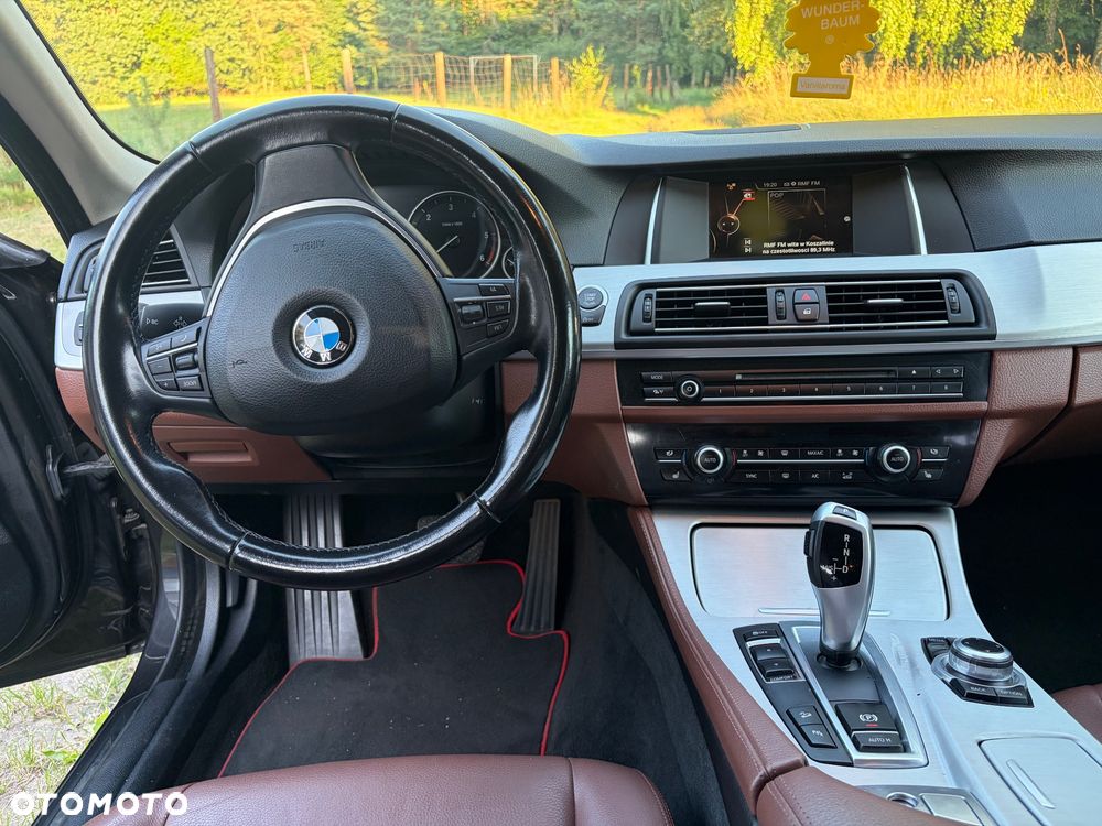 BMW Seria 5 520d xDrive Sport - 7