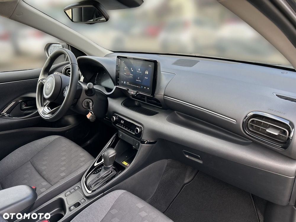 Toyota Yaris Hybrid 1.5 Style - 19