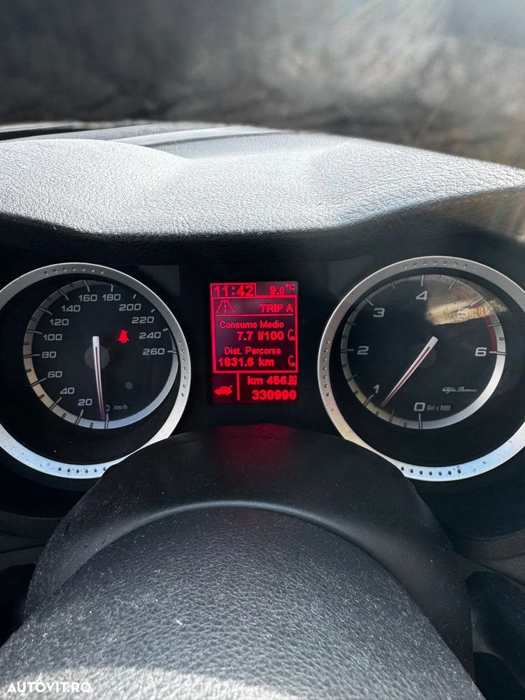 Alfa Romeo 159 1.9 Multijet Distinctive - 7