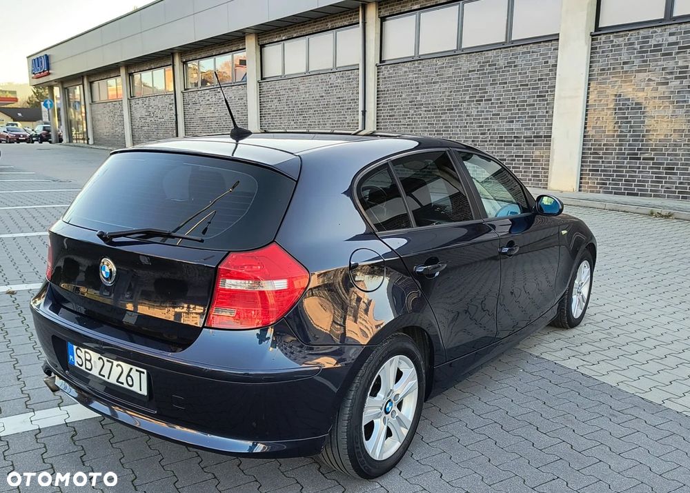 BMW Seria 1 118d - 5