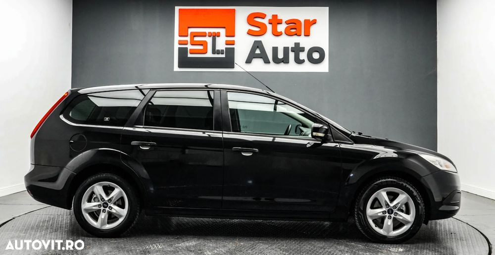 Ford Focus - 10