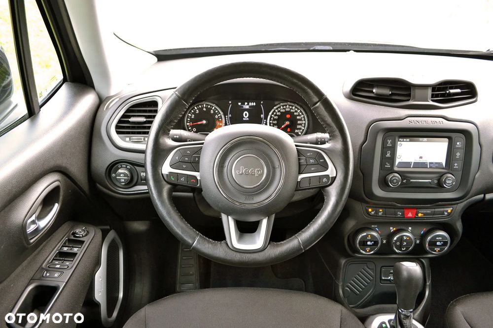 Jeep Renegade 1.4 MultiAir DSG Longitude - 37