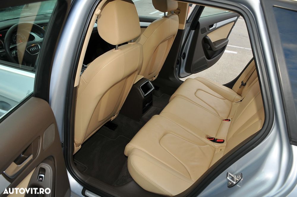 Audi A4 Avant 2.0 TDI DPF clean diesel multitronic Ambiente - 15