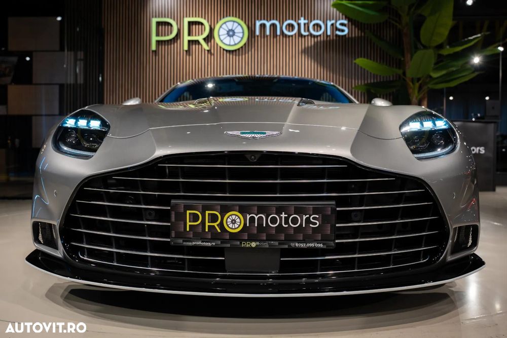 Aston Martin Vanquish - 30