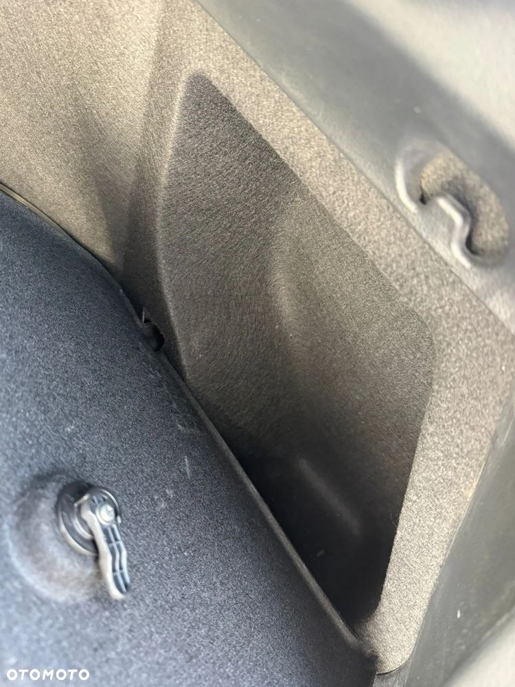 Toyota C-HR 2.0 Hybrid GR Sport - 29