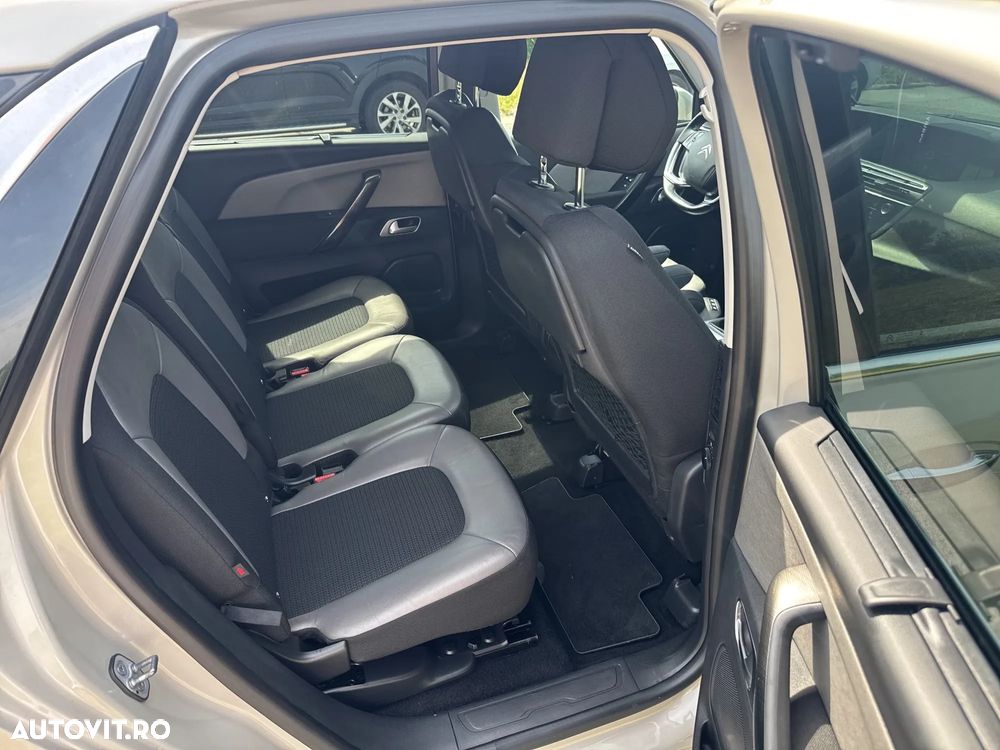 Citroën C4 Picasso 1.6 e-HDI Intensive - 21
