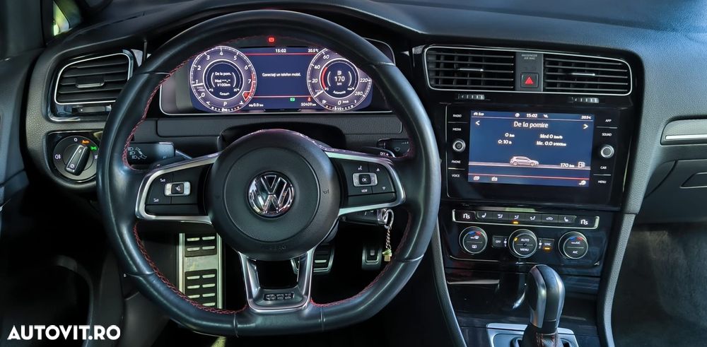 Volkswagen Golf - 17