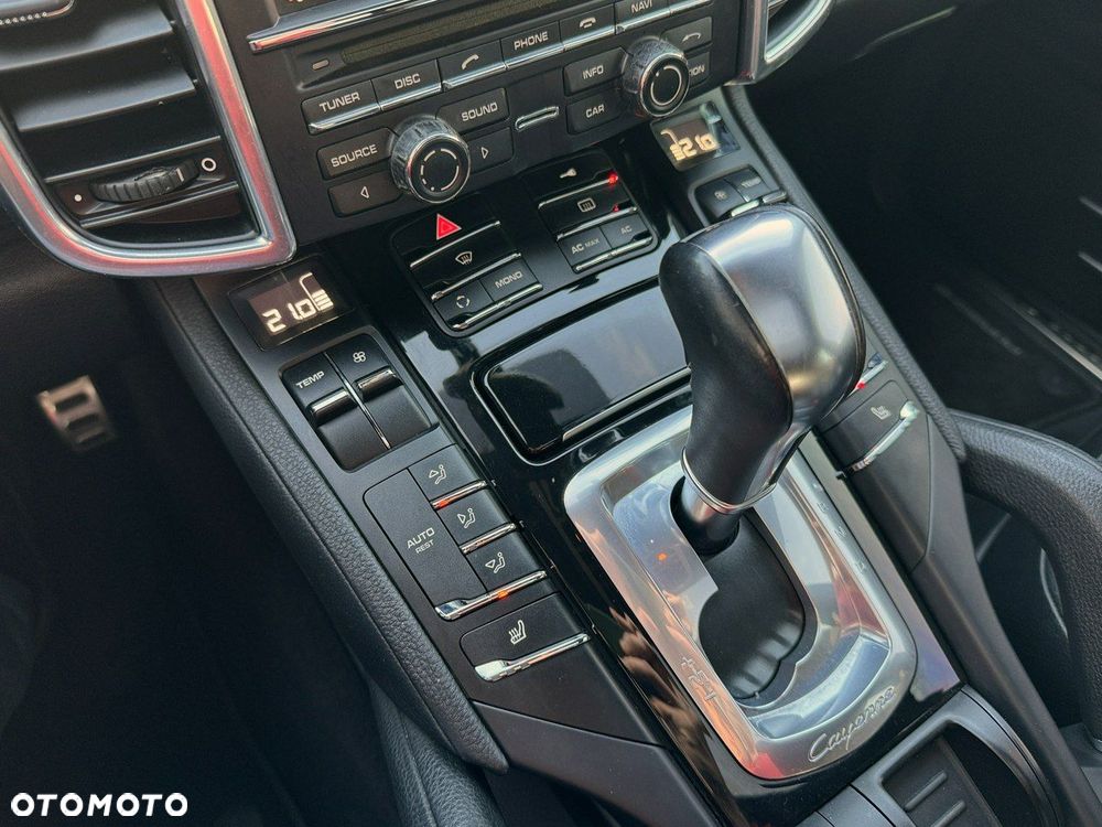 Porsche Cayenne S Tiptronic S - 32