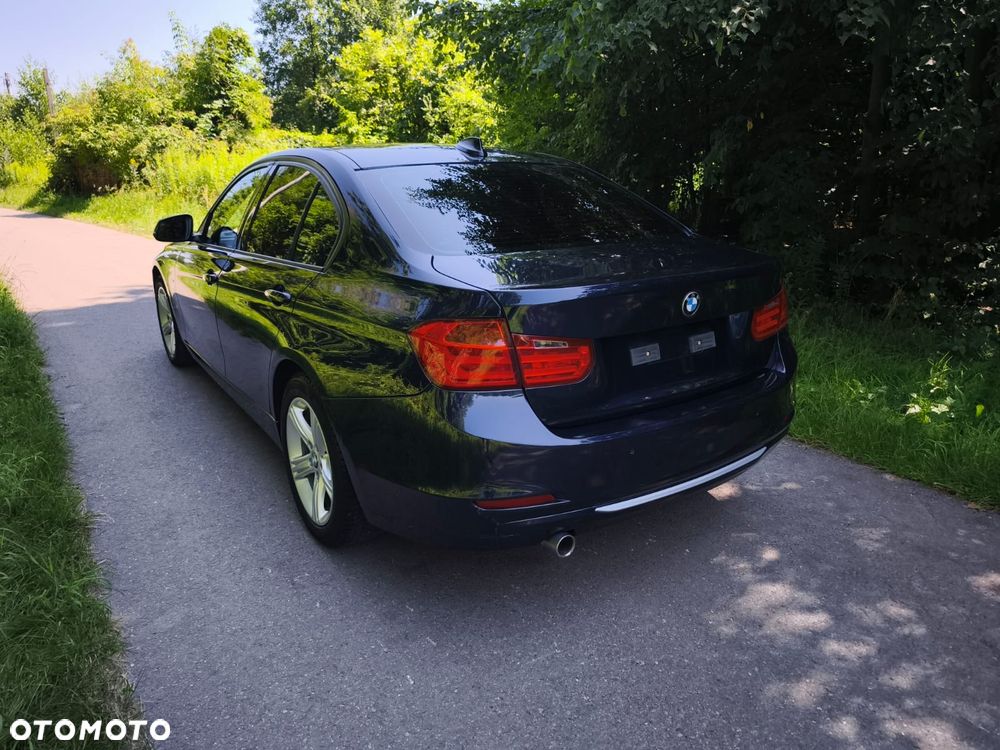 BMW Seria 3 316d Advantage - 11