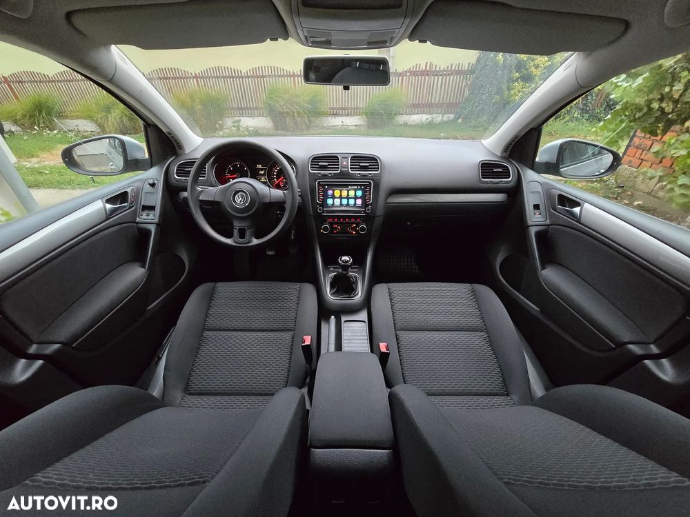 Volkswagen Golf 1.6 TDI DPF Comfortline - 8