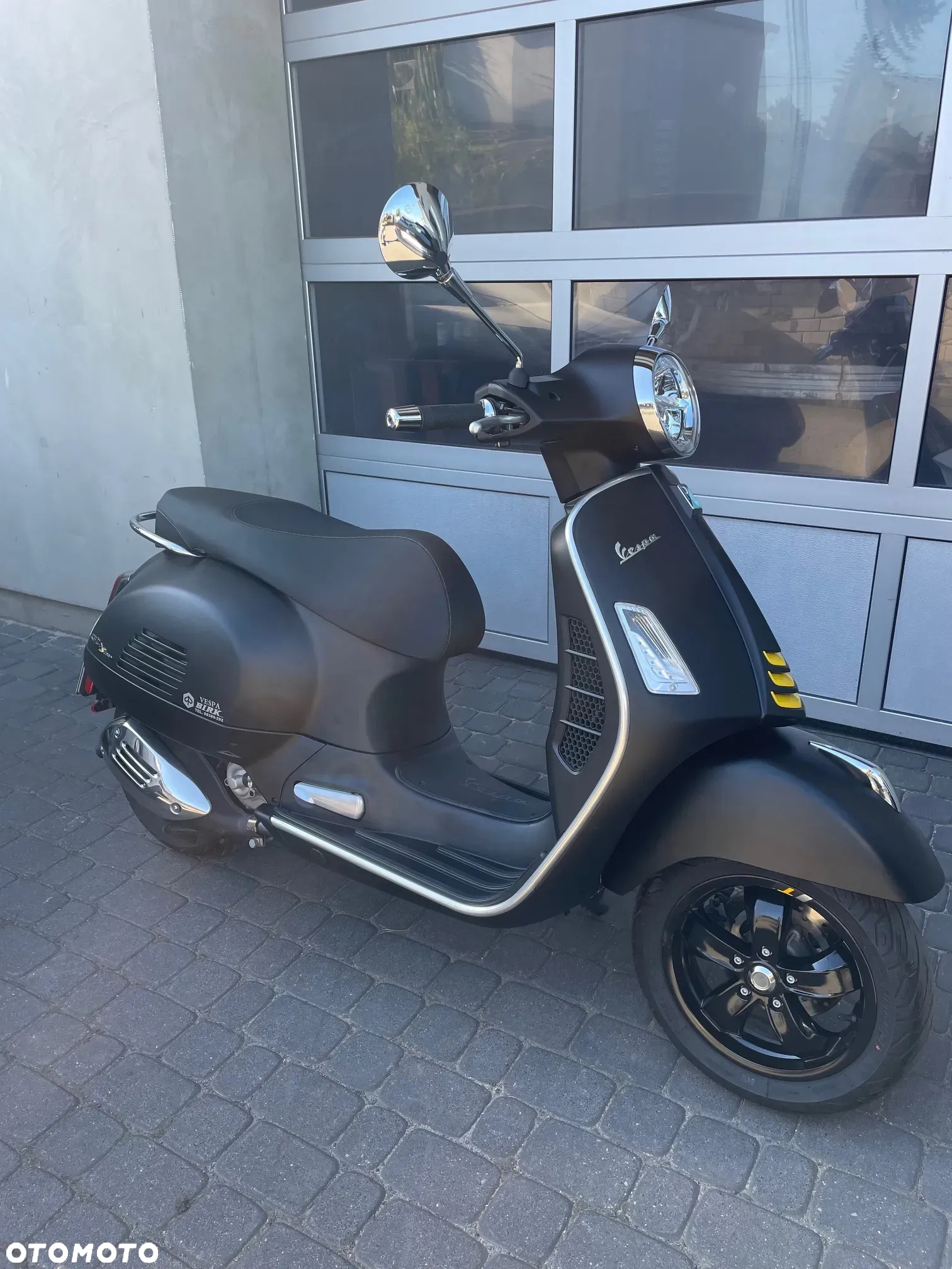Vespa GTS - 20