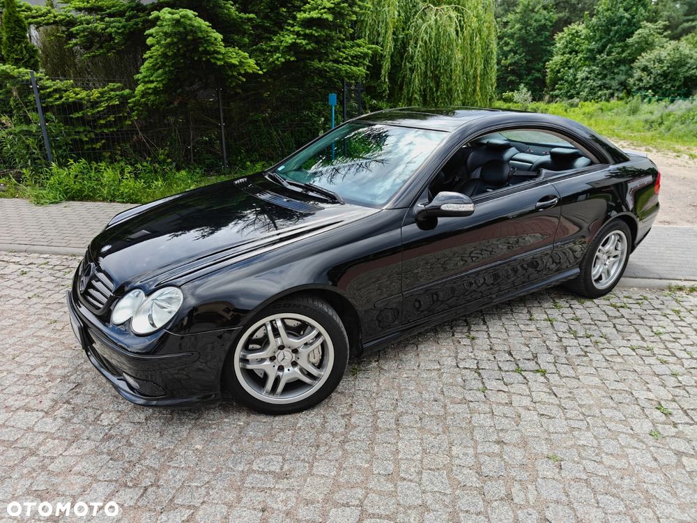 Mercedes-Benz CLK - 12