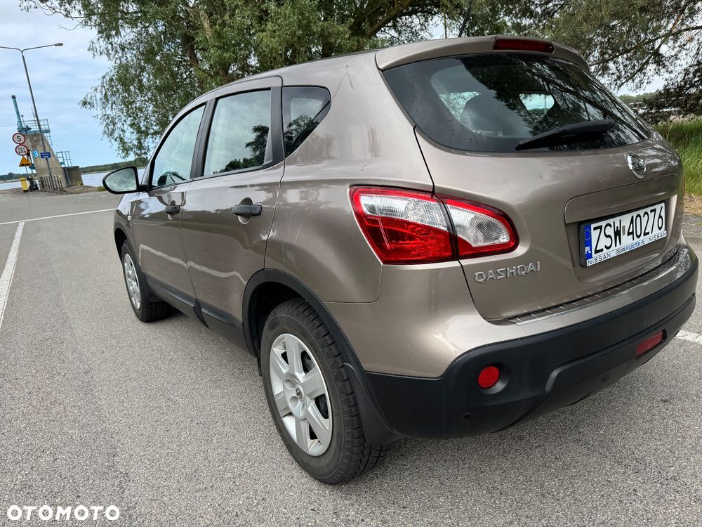 Nissan Qashqai 1.6 Visia - 6