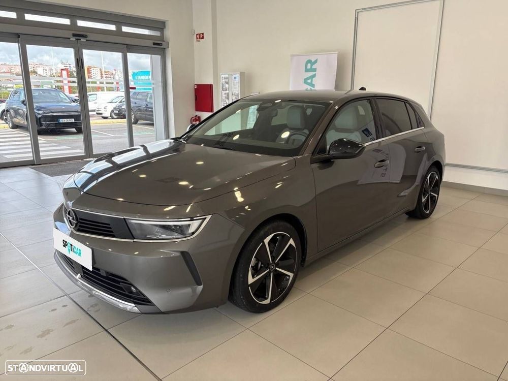 Opel Astra 1.5 D Elegance Aut. - 23