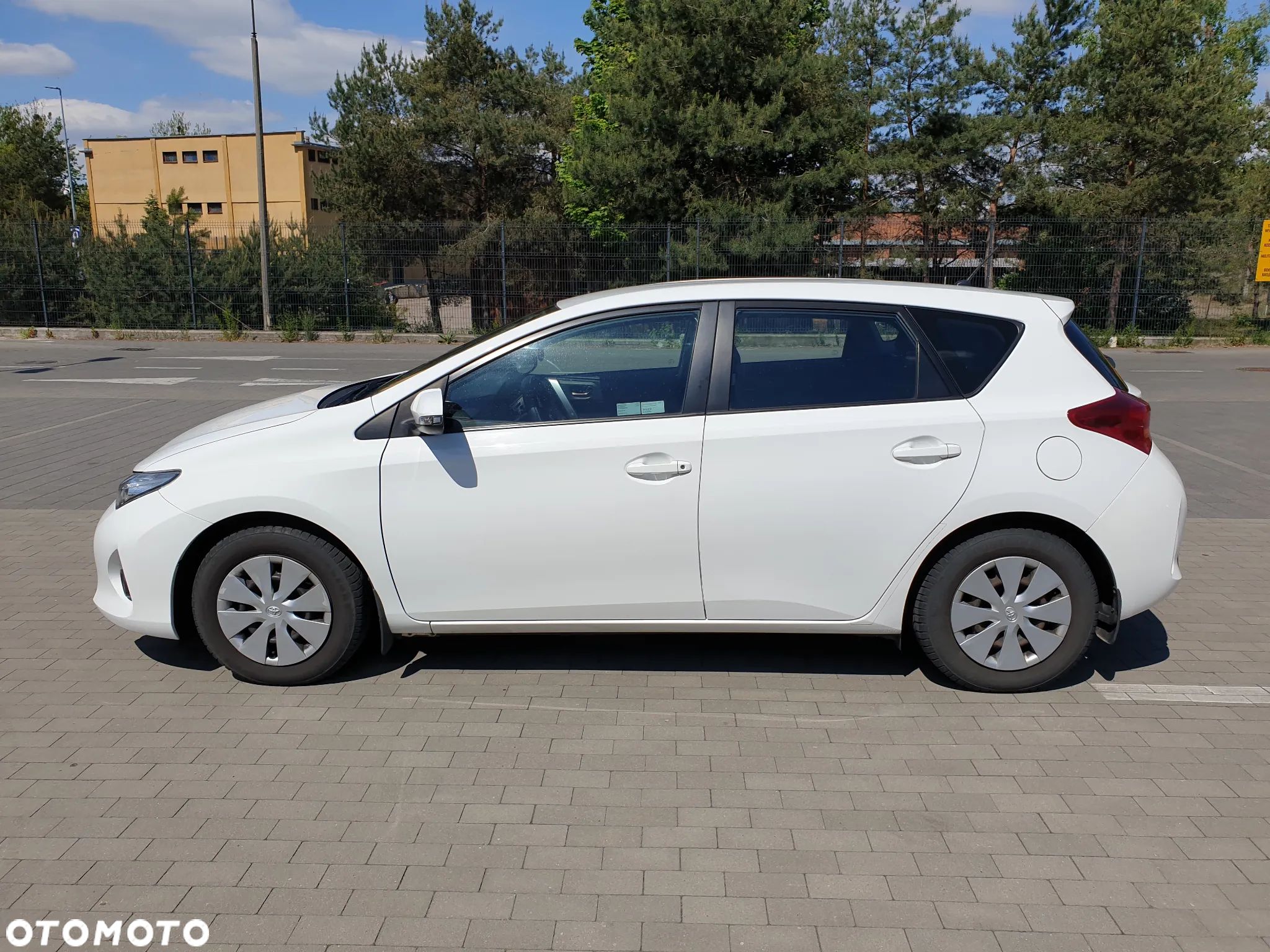 Toyota Auris 1.6 Active - 1