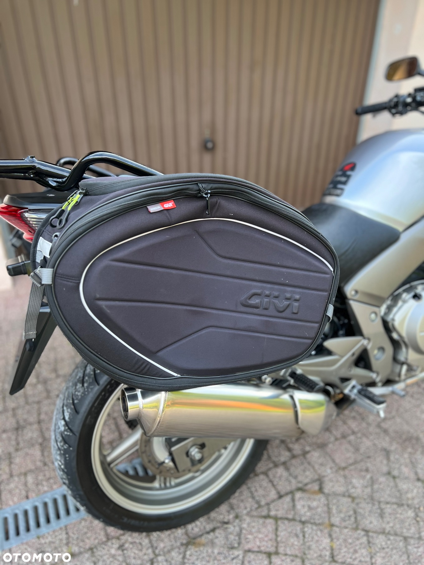 Honda CBF - 9