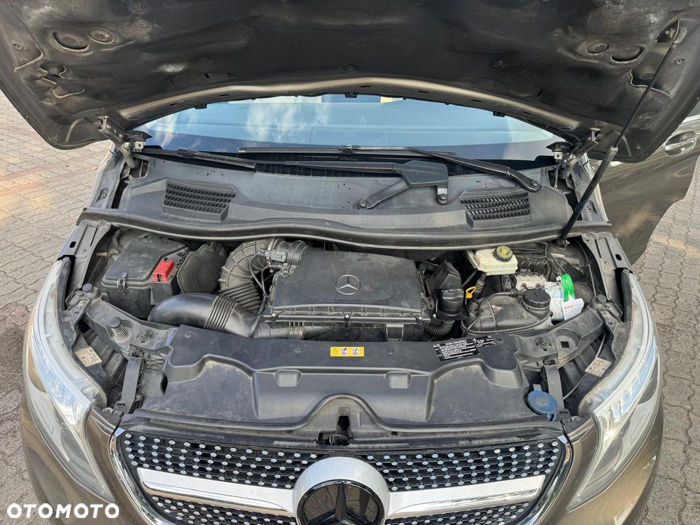 Mercedes-Benz Klasa V 250 (BlueTEC) d Avantgarde 7G-Tronic (d³ugi) - 17