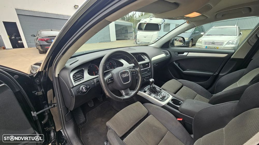 Audi A4 Avant 2.0 TDI DPF S line Sport Pack - 11