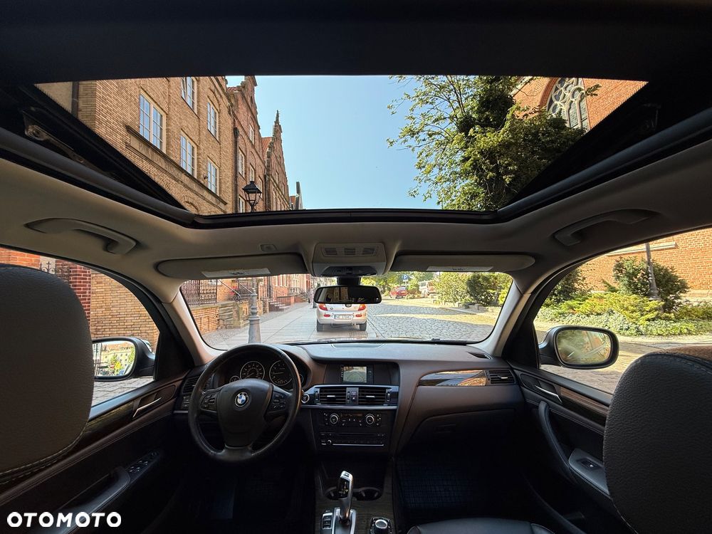 BMW X3 xDrive28i Sport-Aut Advantage - 36