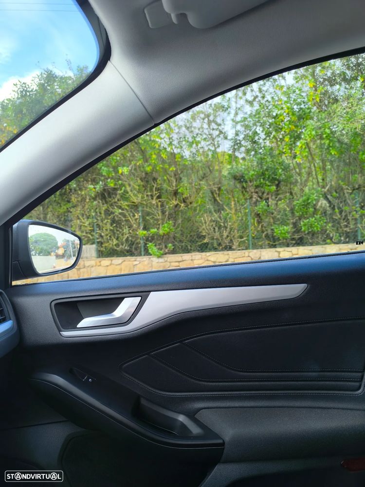 Ford Focus SW - 6