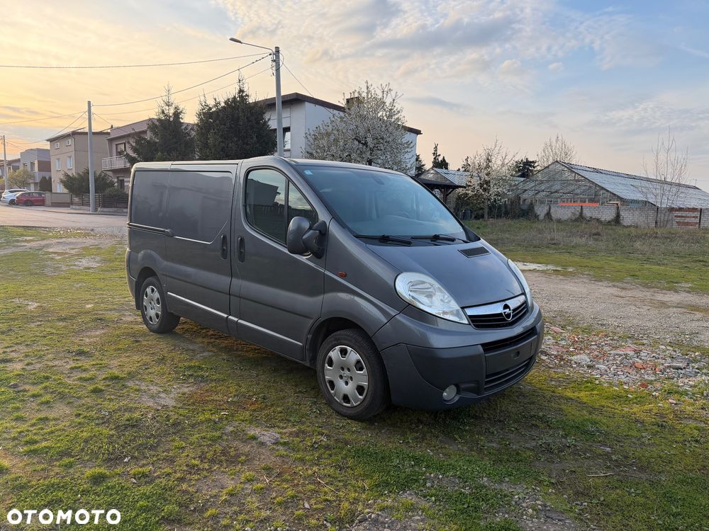 Opel Vivaro - 3
