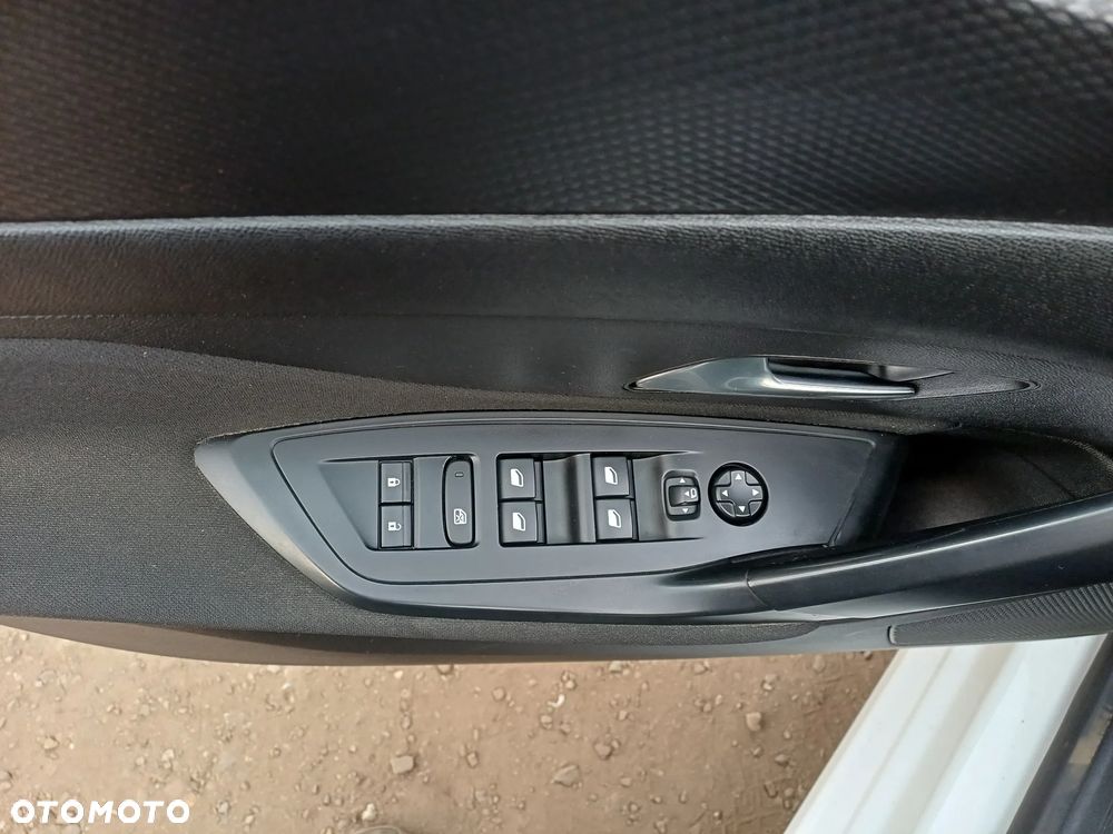 Peugeot 308 1.5 BlueHDi Active Pack S&S - 15