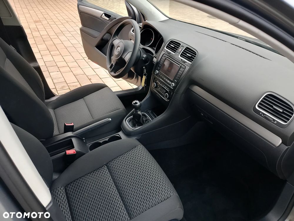 Volkswagen Golf 1.6 TDI DPF Trendline - 10