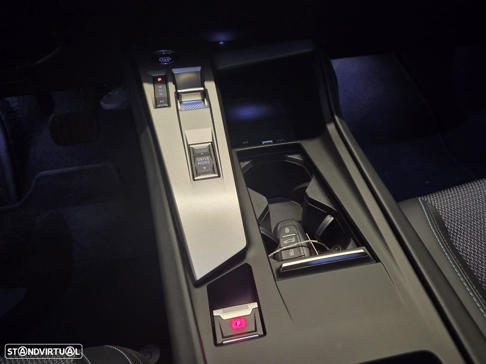 Peugeot 308 1.5 BlueHDi Allure Pack EAT8 - 16