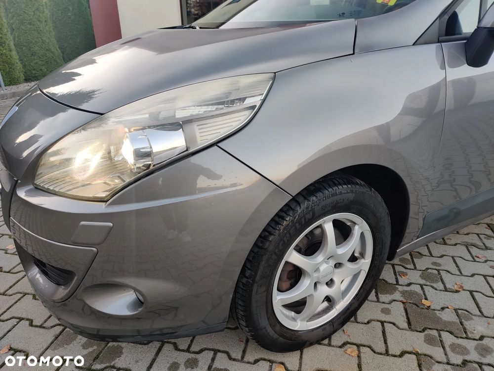 Renault Scenic TCe 130 Dynamique - 24