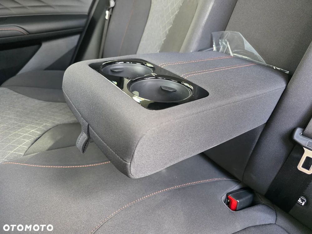 MG HS PHEV Comfort - 29