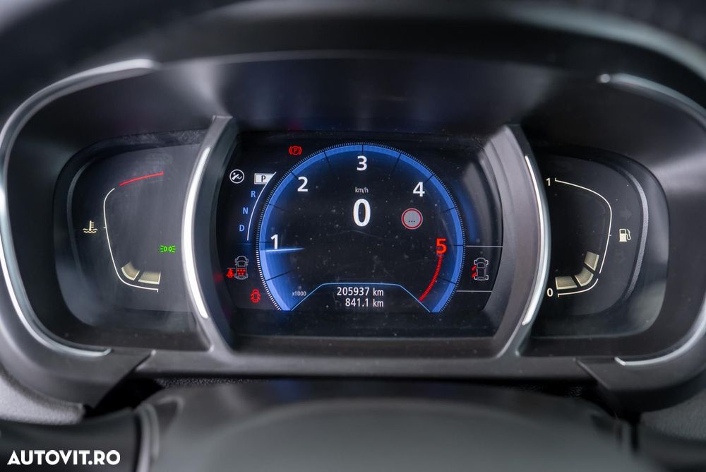 Renault Scenic ENERGY dCi 110 EDC EXPERIENCE - 19