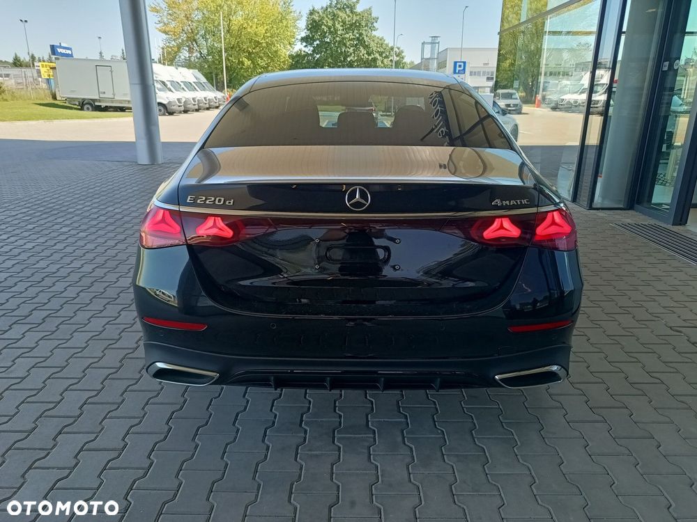 Mercedes-Benz Klasa E - 7