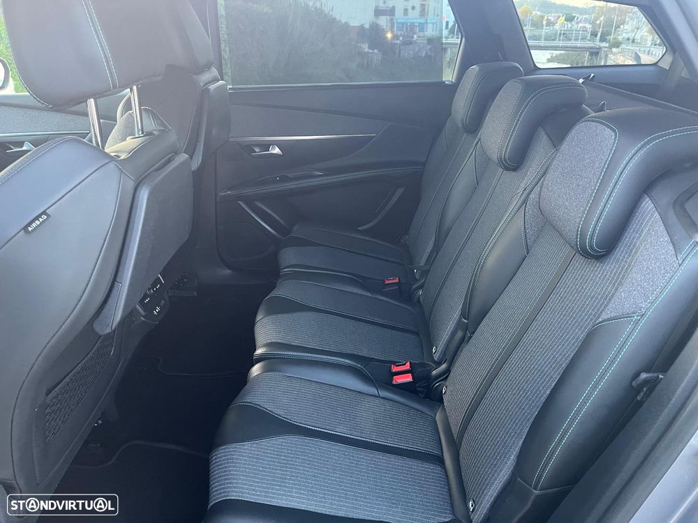 Peugeot 5008 BlueHDI 130 EAT8 Allure - 36