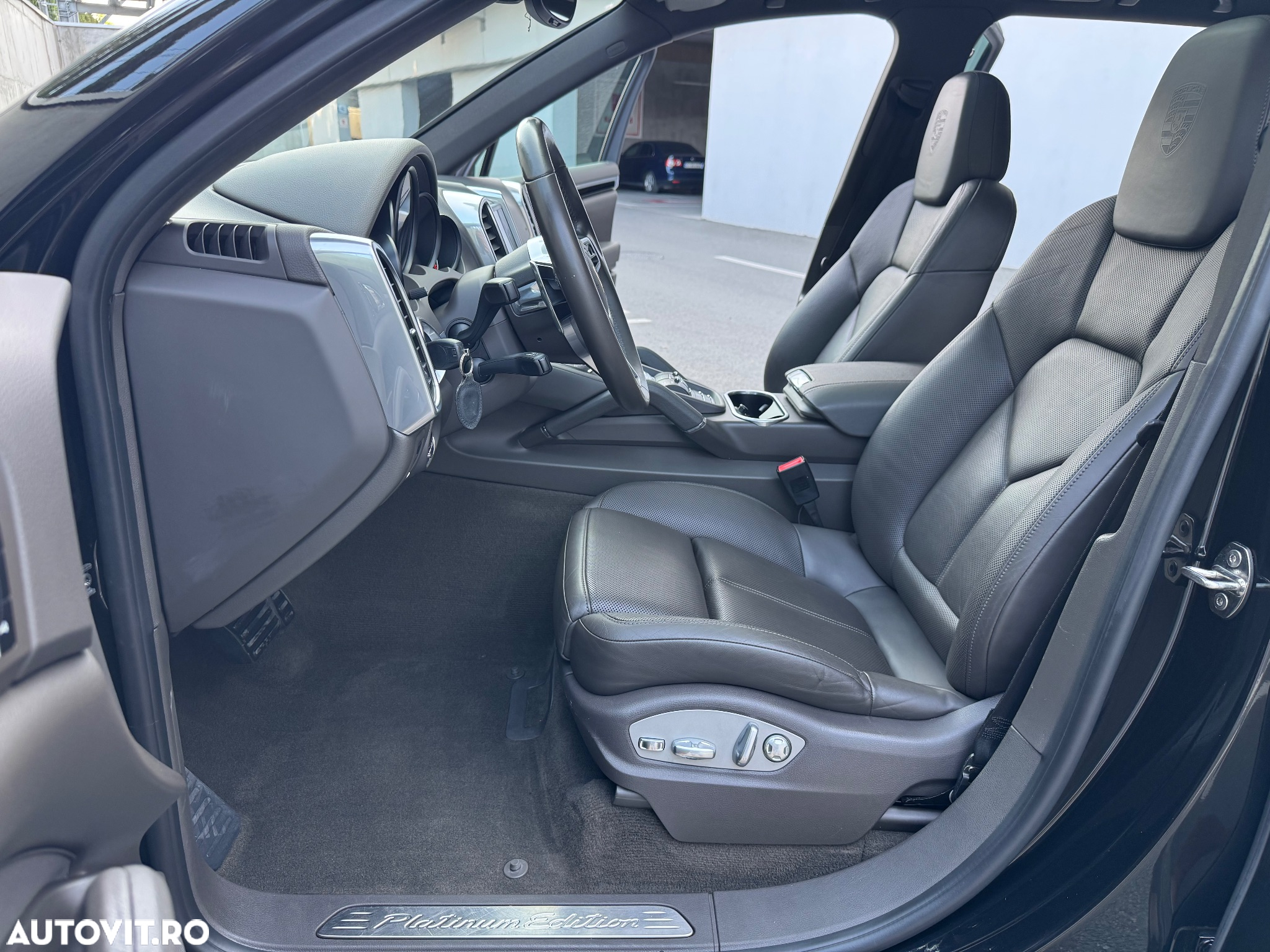 Porsche Cayenne Diesel Platinum Edition - 13